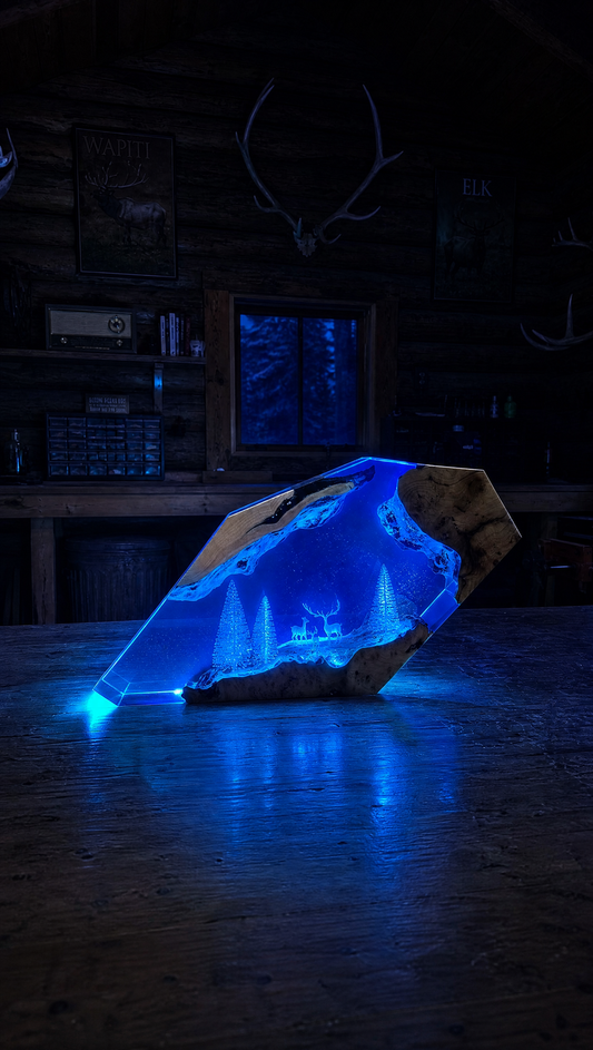 Gerald Resin — Handcrafted Elk Lamp
